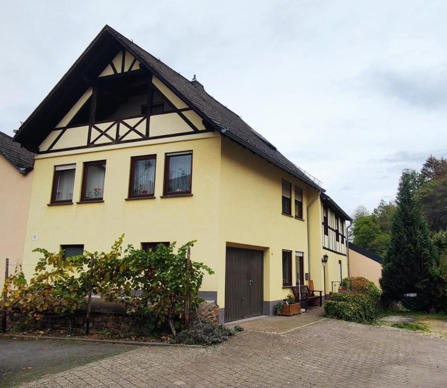 Ferienhaus Am Marktplatz Oberheimbach Exterior foto